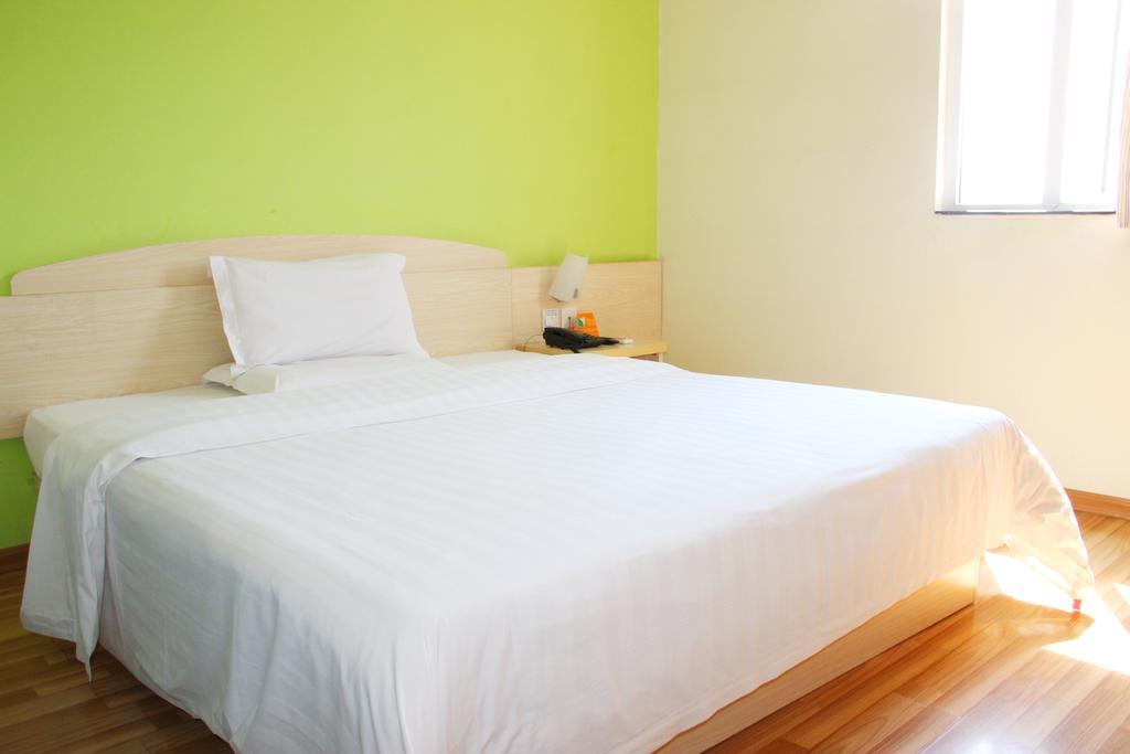 7Days Inn Guangzhou Zhongda North Gate Square Kamer foto