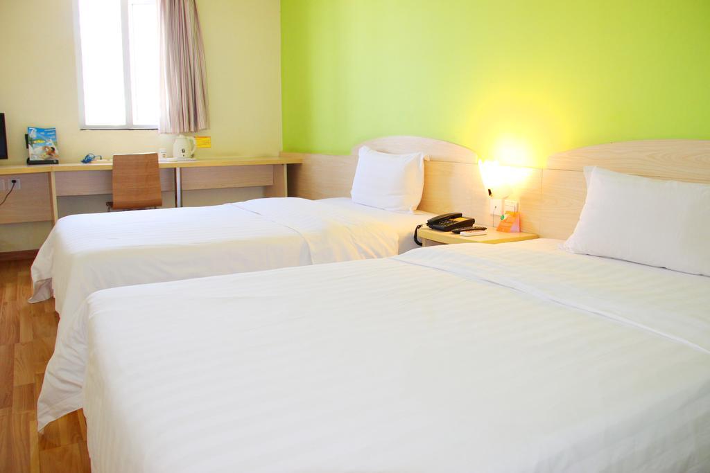 7Days Inn Guangzhou Zhongda North Gate Square Kamer foto