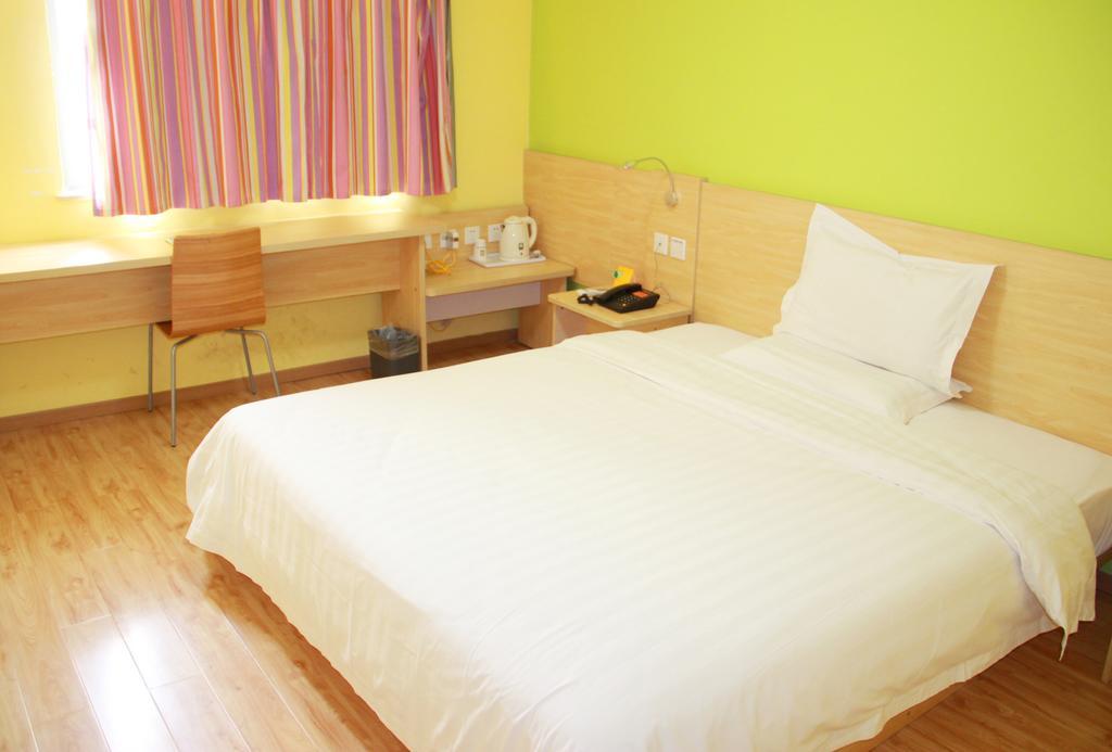 7Days Inn Guangzhou Zhongda North Gate Square Kamer foto
