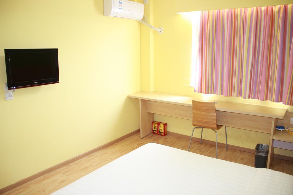7Days Inn Guangzhou Zhongda North Gate Square Buitenkant foto
