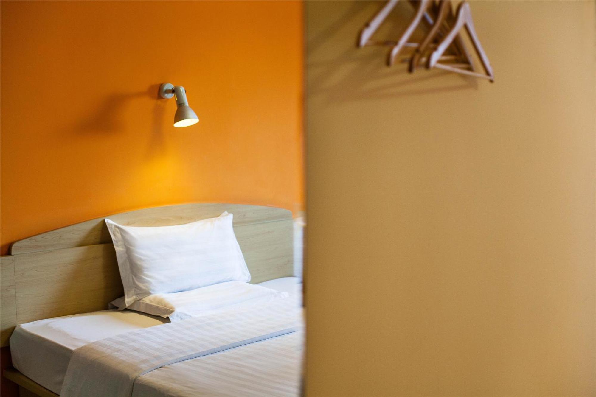7Days Inn Guangzhou Zhongda North Gate Square Buitenkant foto
