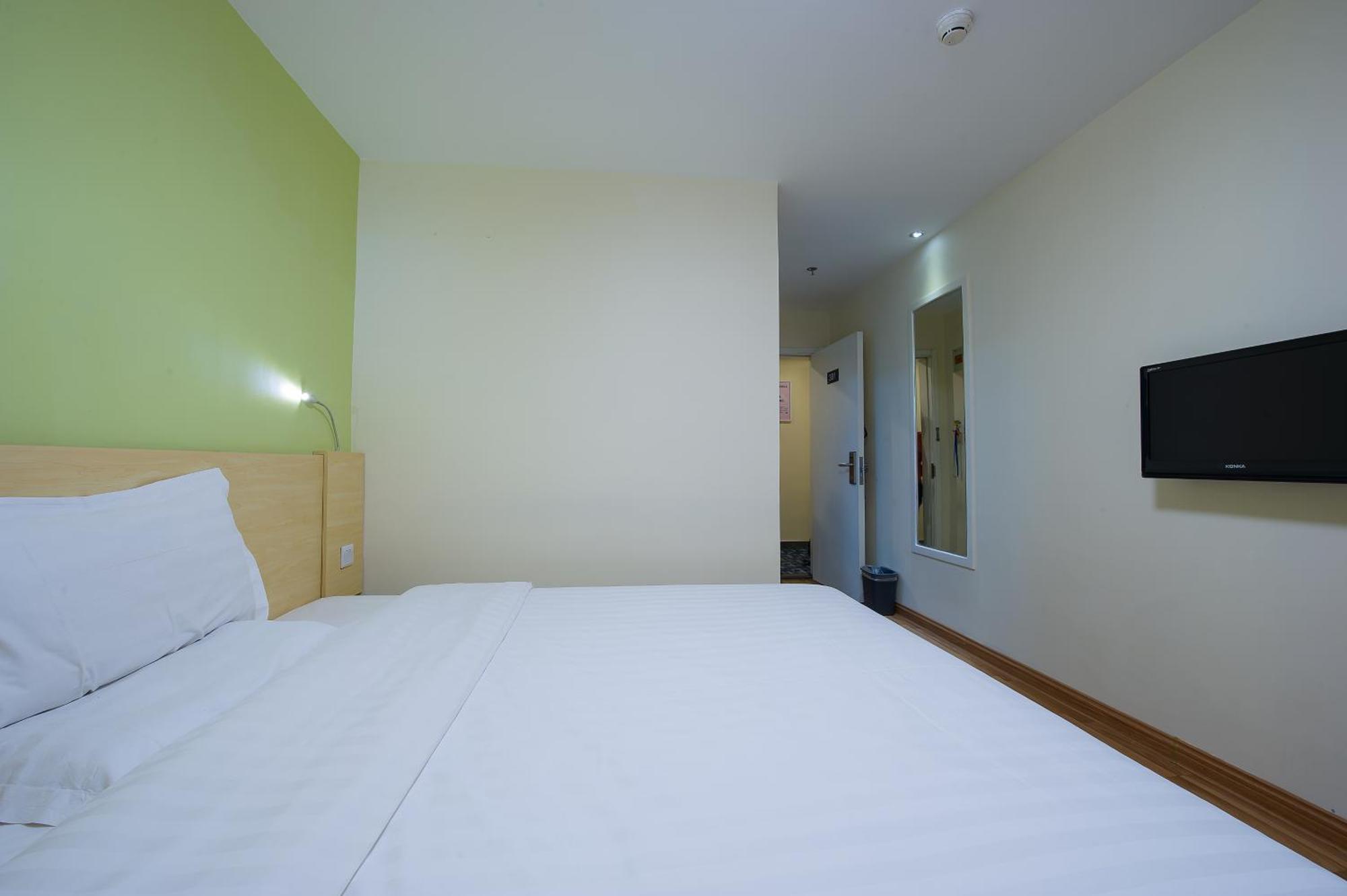 7Days Inn Guangzhou Zhongda North Gate Square Buitenkant foto
