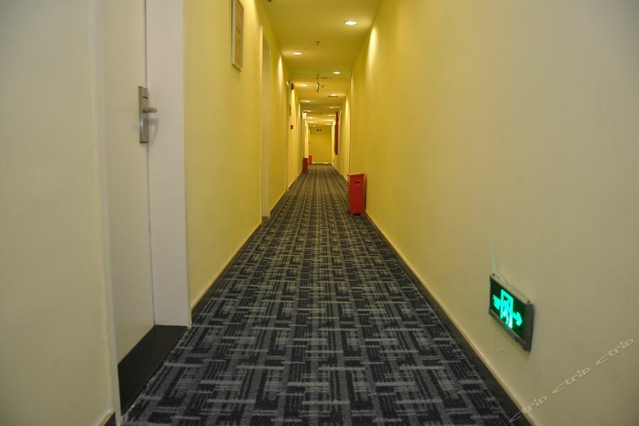 7Days Inn Guangzhou Zhongda North Gate Square Buitenkant foto